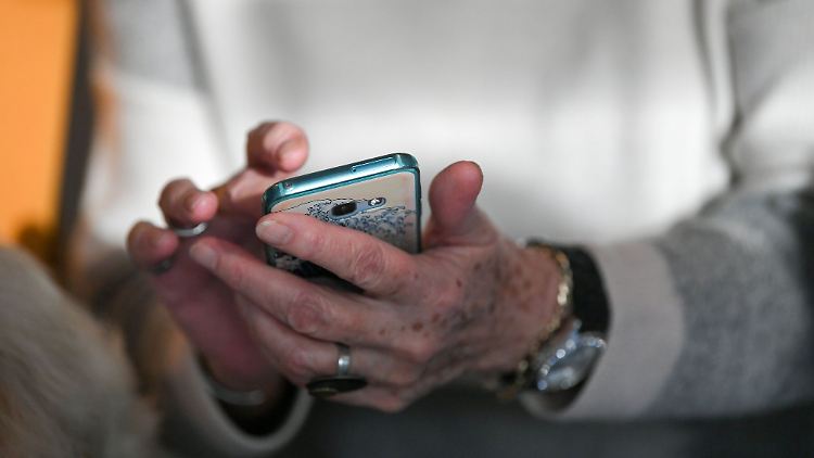 Beim Cell Broadcasting erhält man eine Mitteilung, die aussieht wie eine SMS.
