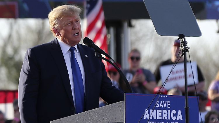 "Jetzt nennen sie mich nicht dumm", behauptet Trump.
