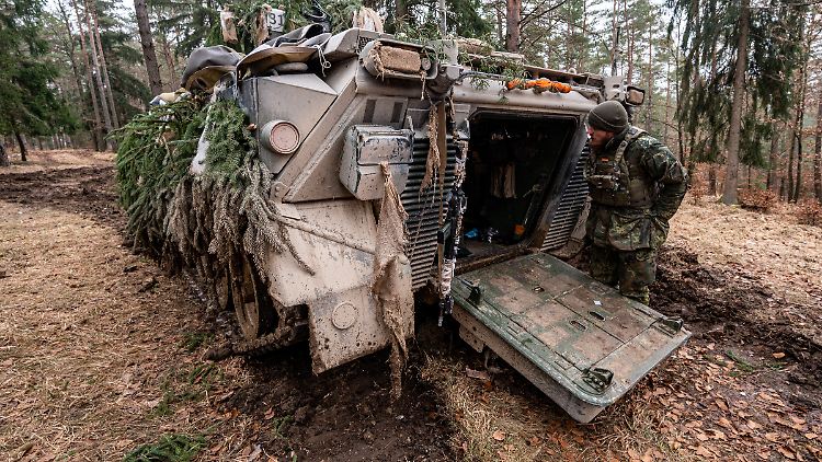 Auch der bewaffnete Truppentransporter "Marder" steht auf der Bedarfsliste der ukrainischen Armee.