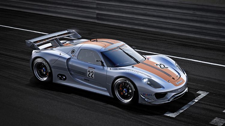 Hybridsportler: Mit 150 PS aus zwei Elektromotoren kommt der Porsche 918 RSR auf eine Systemleistung von beachtlichen 767 PS.