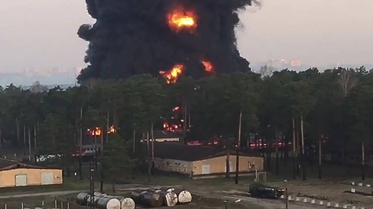 Feuer in Öllager im russischen Brjansk