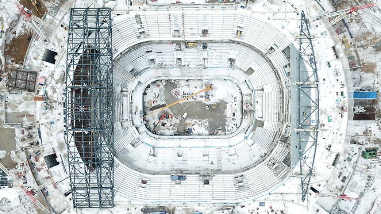 In St. Petersburg entsteht ein neues Eisstadion - das ohne WM nun "nur" noch vom ortsansässigen Eishockey-Klub genutzt werden dürfte.