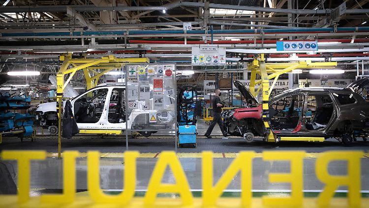 Renault hatte wegen des russischen Angriffs auf die Ukraine Ende März den Betrieb in seinem Werk in Russland eingestellt