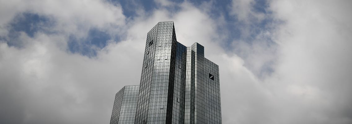 bank 108758391.jpg