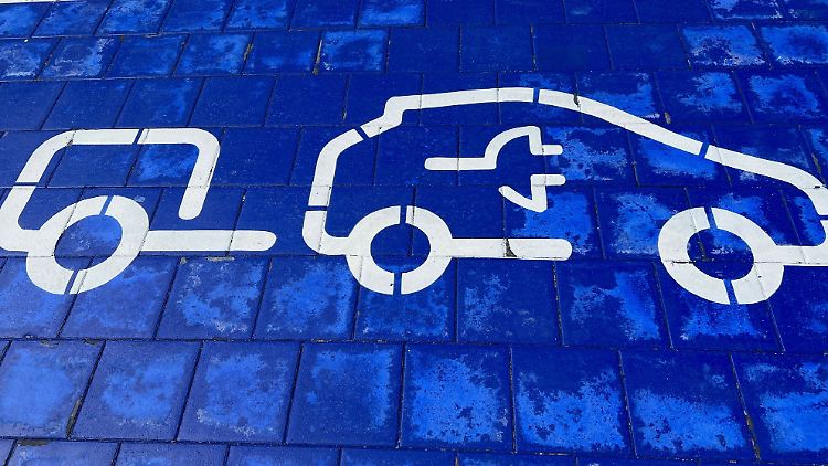 Halter von Elektroautos können das von ihnen eingesparte CO2 weiterverkaufen.