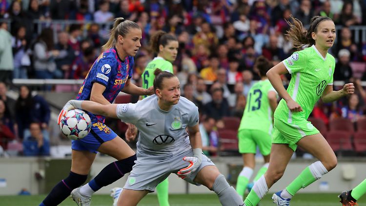 Almuth Schulth beim Rekordspiel in Barcelona.