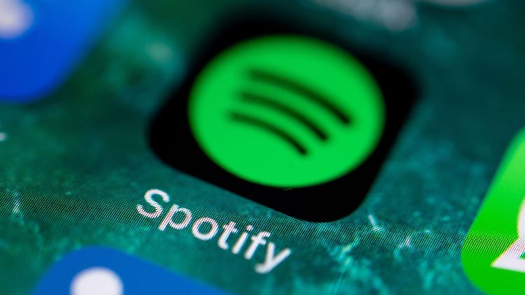 Der weltgrößte Musikstreaming-Anbieter Spotify hat zum Jahresstart neue Nutzer gewonnen und mehr erwirtschaftet.