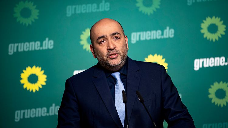 Die Klimastiftung in Mecklenburg-Vorpommern müsse sofort aufgelöst werden, findet Nouripour.