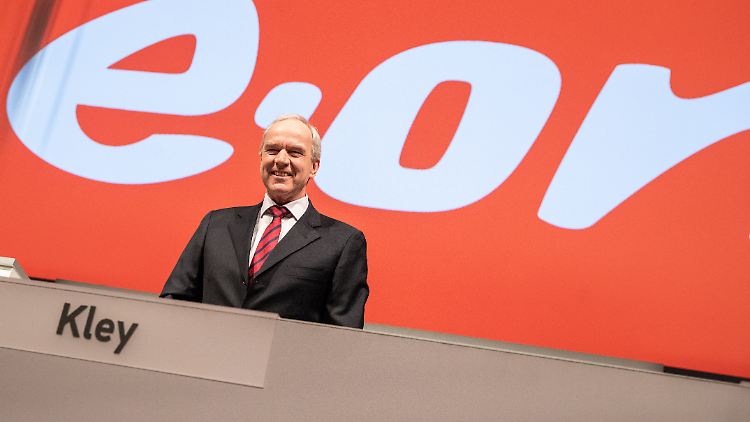 Karl-Ludwig Kley war von 2016 bis 2023 Aufsichtsratsvorsitzender des Energiekonzerns Eon. Er war langjähriger Vorstandsvorsitzender des Technologiekonzerns Merck und ist derzeit Aufsichtsratsvorsitzender der Deutschen Lufthansa AG.