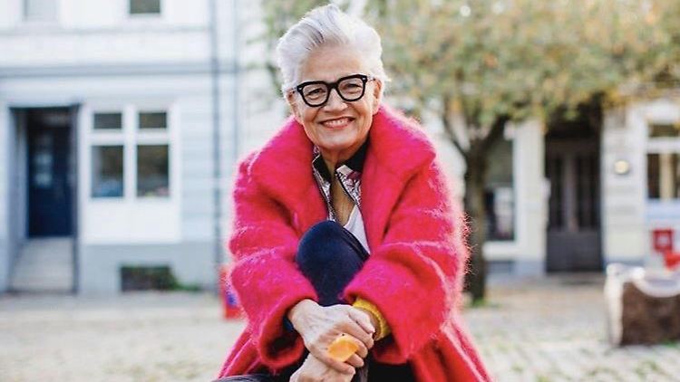 Auch mit 74 kommt sie sich selbst noch manchmal auf die Schliche - Greta Silver.