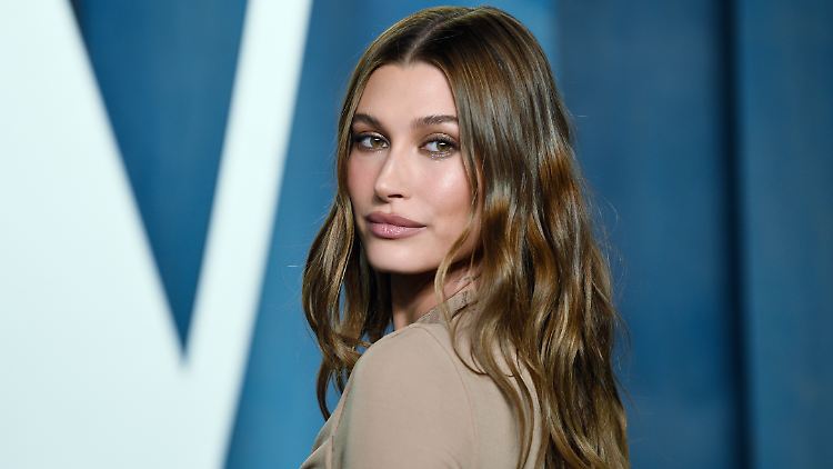 Packt über ihre Gesundheit aus: Hailey Bieber.