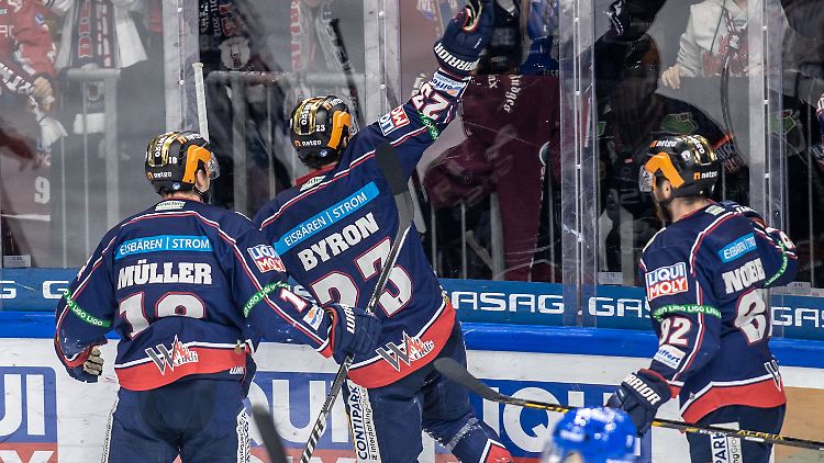 Blayne Byron war der Matchwinner für den Titelverteidiger Eisbären Berlin.