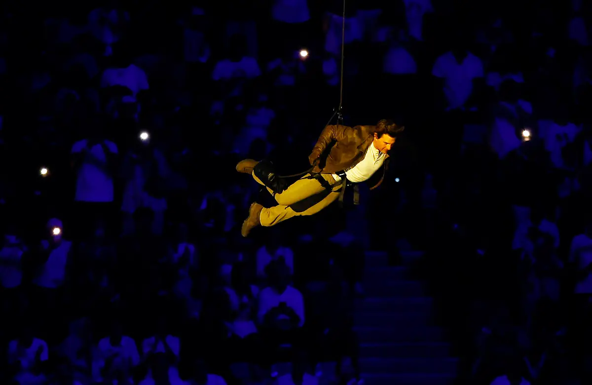 2024-08-11T214026Z-692871924-UP1EK8B1O7DEH-RTRMADP-3-OLYMPICS-2024-CEREMONIES