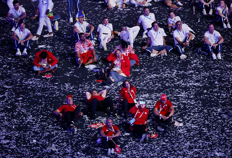 2024-08-11T212659Z-1913523978-UP1EK8B1NKWD9-RTRMADP-3-OLYMPICS-2024-CEREMONIES