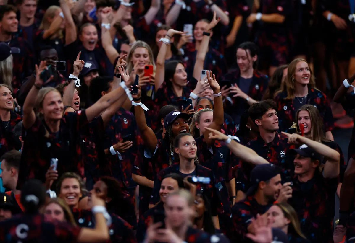 2024-08-11T192942Z-286751991-UP1EK8B1I5GWK-RTRMADP-3-OLYMPICS-2024-CEREMONIES