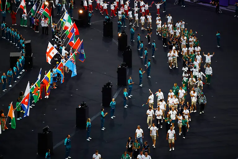 2024-08-11T193137Z-1228488721-UP1EK8B1I8NWR-RTRMADP-3-OLYMPICS-2024-CEREMONIES