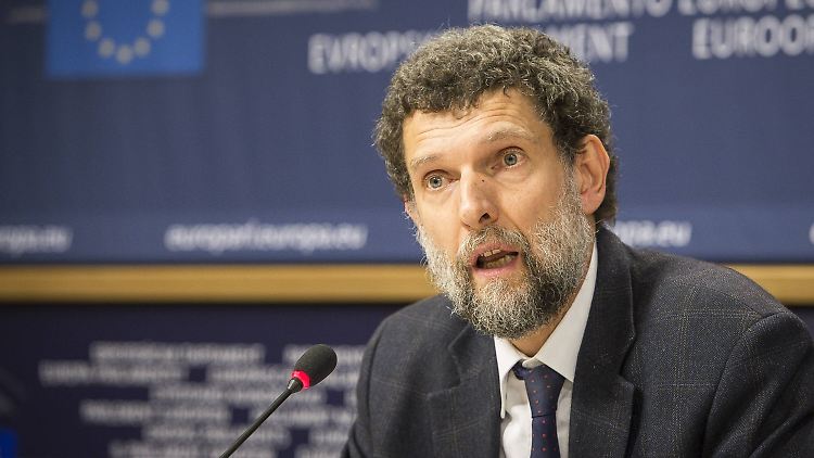 Osman Kavala war am Montag zu lebenslanger Haft verurteilt worden.