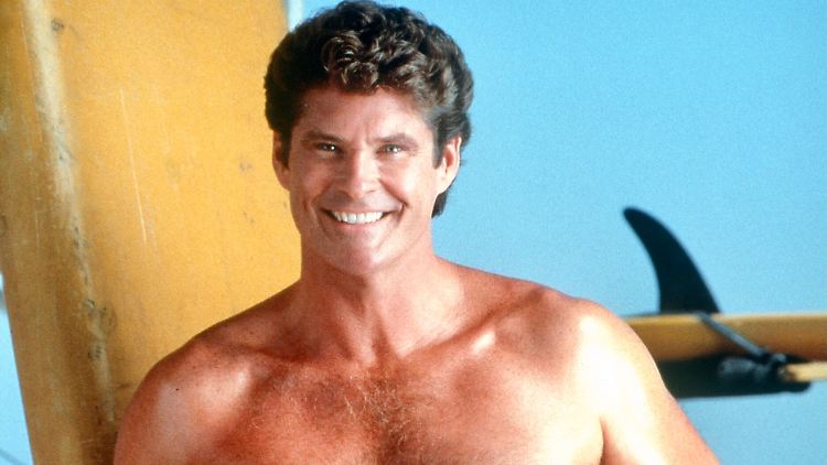 David Hasselhoff im Jahr 1994 in seiner weltberühmten Paraderolle als Rettungsschwimmer Mitch Buchannon.