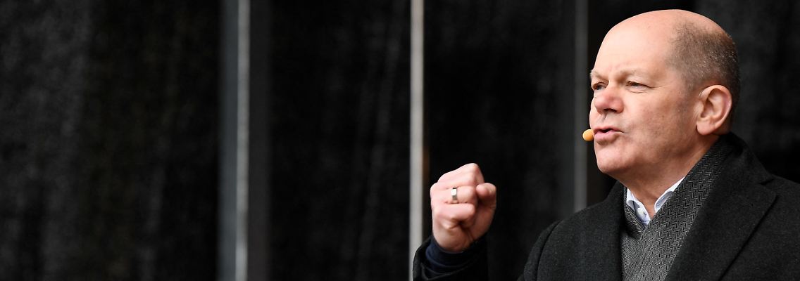 2022-04-09T095738Z_124496165_RC2LJT9UQZ7J_RTRMADP_3_GERMANY-POLITICS-SCHOLZ.JPG