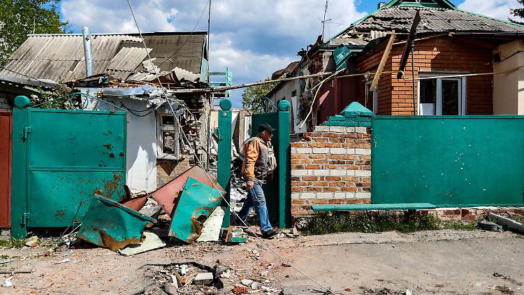 Zur Lage bei den Kämpfen am Boden in der Ostukraine teilte das US-Verteidigungsministerium mit, das russische Militär mache nur minimale Fortschritte.