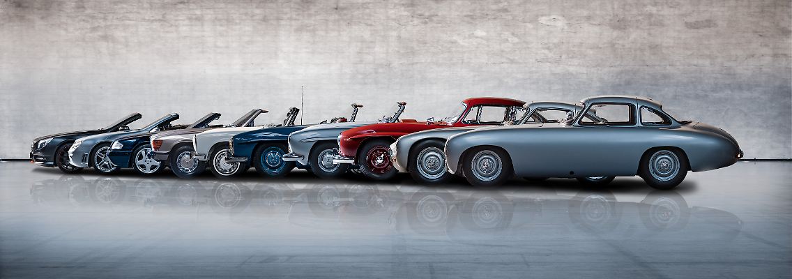 Ein Generationentreffen der SL-Modelle von Mercedes-Benz.