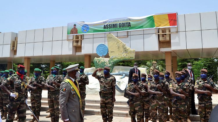 Der malische Militärführer Goïta ist nach einem Putsch Übergangspräsident.