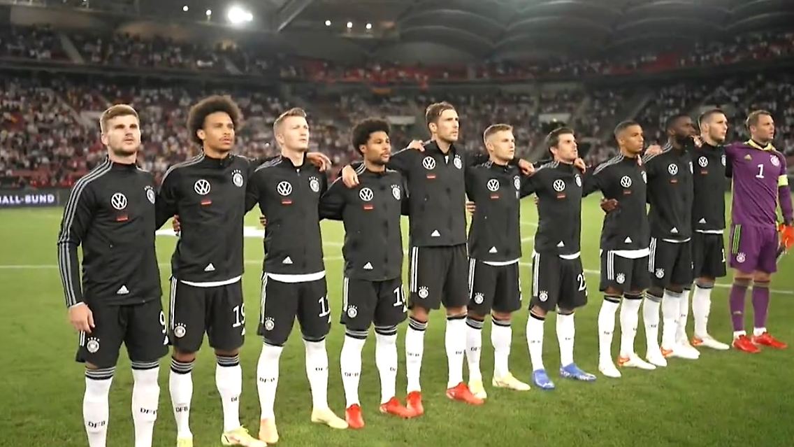 DFB-Team.JPG
