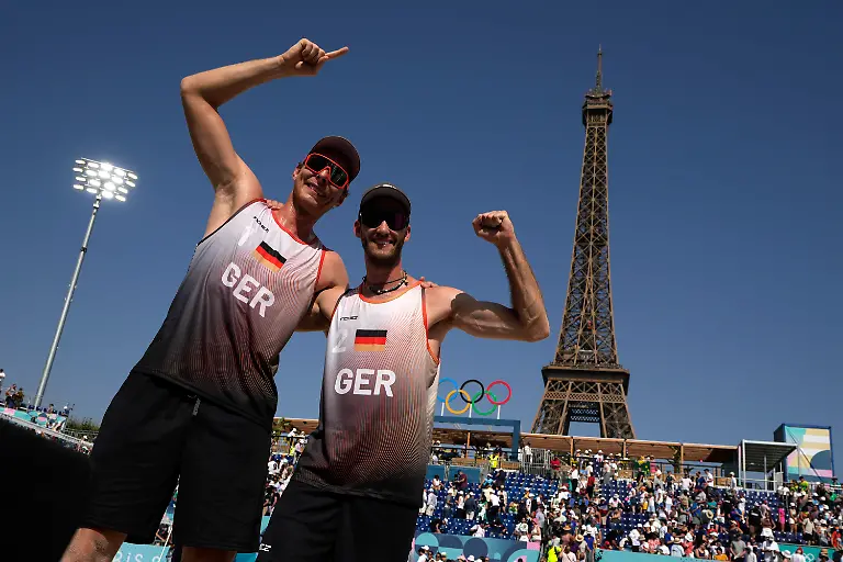 3318b50e12e83daafef4b9ad9647455f