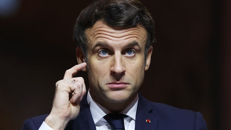 Frankreichs Präsident Macron musste sich schon für seine Telefonate mit Kremlchef Putin rechfertigen. 