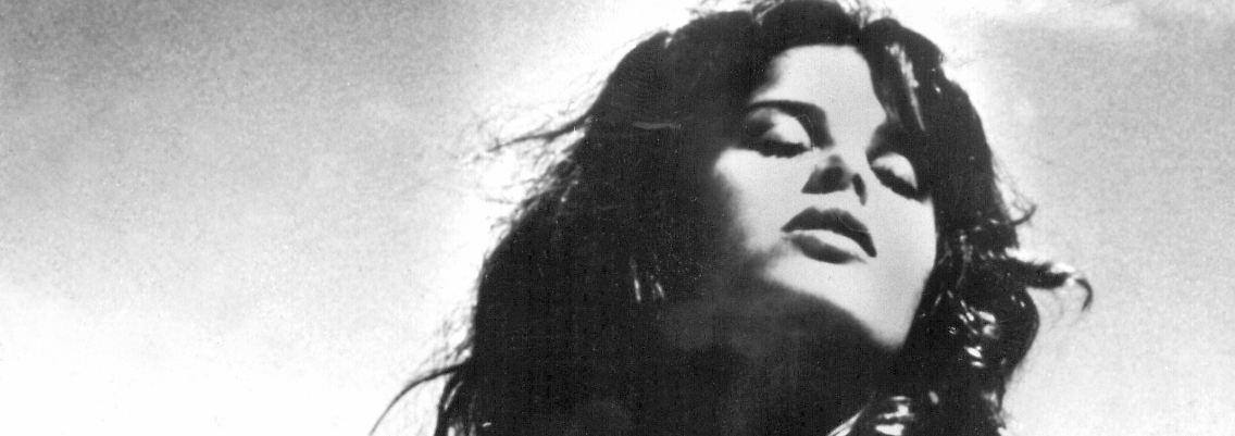 Uschi Obermaier 1970 noch ganz im Geist der freien Liebe.