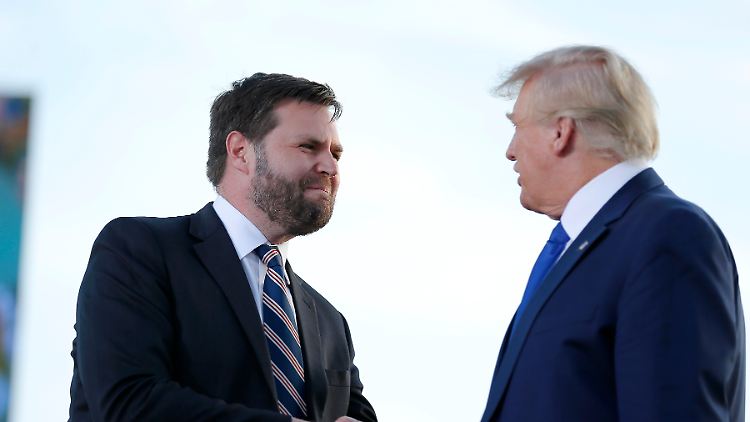Vor der Präsidentschaftswahl 2016 war Trump für Vance noch ein "Idiot".