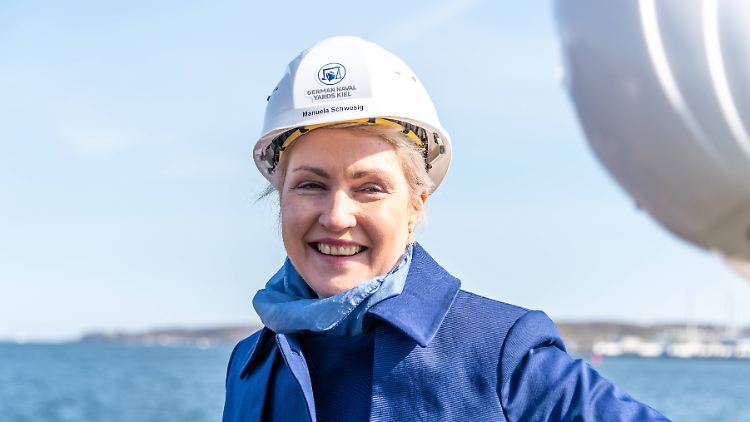 Ministerpräsidentin Schwesig möchte die Klimastiftung lieber heute als morgen loswerden.