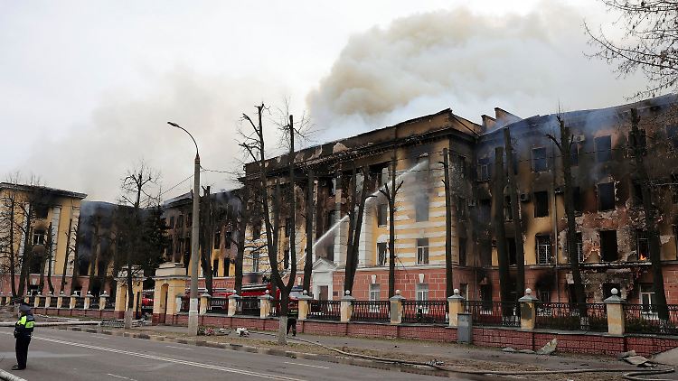 Am 21. April brannte ein militärisches Forschungsinstitut nordwestlich von Moskau aus - 20 Menschen starben dabei.