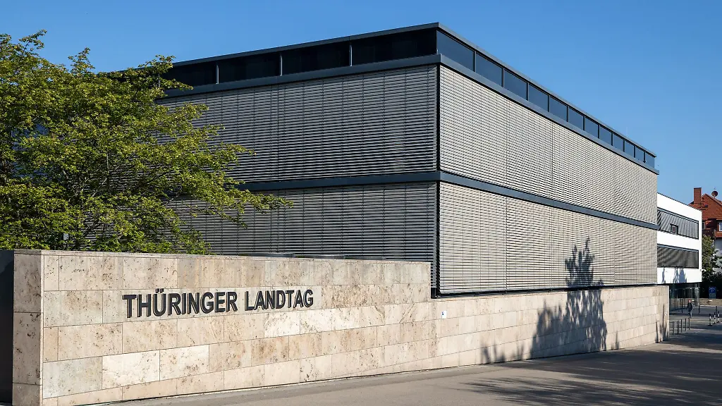 Am-1-September-wird-in-Thueringen-ein-neuer-Landtag-gewaehlt-Bisher-liegt-die-AfD-in-Umfragen-vorn