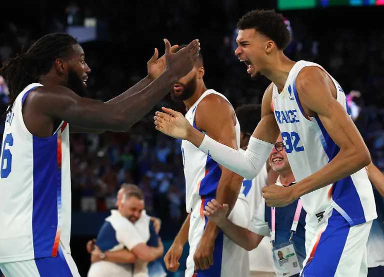 7c4feb6f3033b9672c137fa6490bd9ef