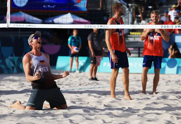 c9a99520ae9f5c22d7aa0e3dd14a30ed