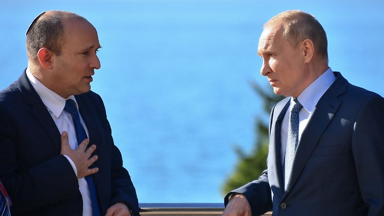 Bennett und Putin im Oktober 2021 bei einem Treffen im russischen Sotschi.