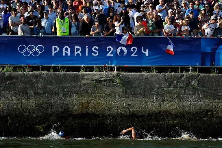 9fc71a96867e46f4db8b94de9024881a