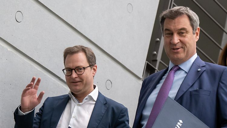 Der neue Generalsekretär Huber stammt wie sein Vorgänger aus dem oberbayerischen Landkreis Altötting.