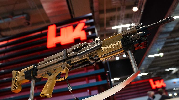 Auch das Geschäft mit Privatleuten in den USA entwickelt sich robust: Das leichte Maschinengewehr MG4 KA3 von Heckler & Koch.