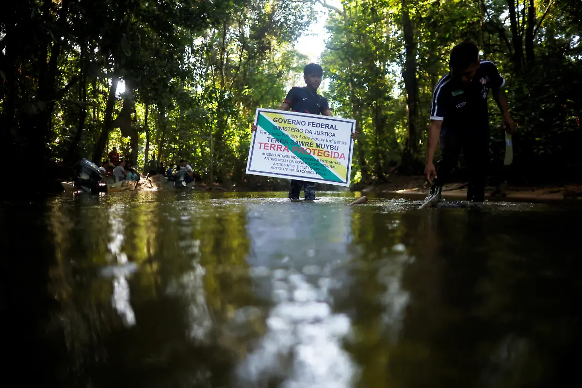 2024-08-07T130101Z-1571203838-RC2NX8A18NAP-RTRMADP-3-BRAZIL-INDIGENOUS-LAND