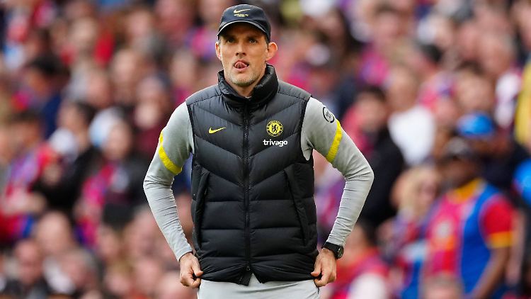 Chelsea-Coach Thomas Tuchel hat bald wieder ein volles Konto, auf das er zurückgreifen kann.