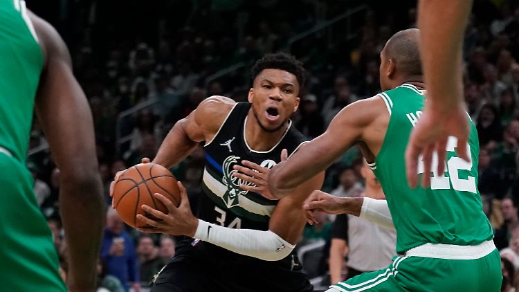 Giannis Antetokounmpo drückt der Serie gegen die Boston Celtics seinen Stempel auf.