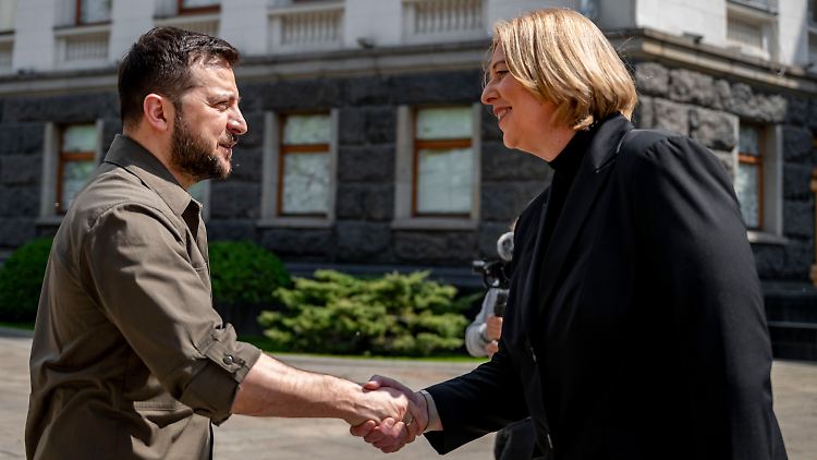 Bundestagspräsidentin Bärbel Bas und der ukrainische Präsident Wolodymyr Selenskyj. 
