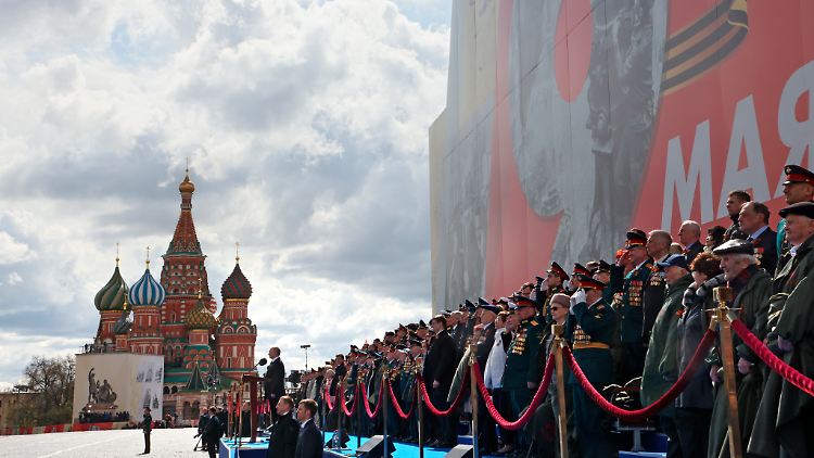 Zu viel für die russische Luftwaffe: Bei dieser Bewölkung über Moskau kann sie 2022 nicht fliegen.
