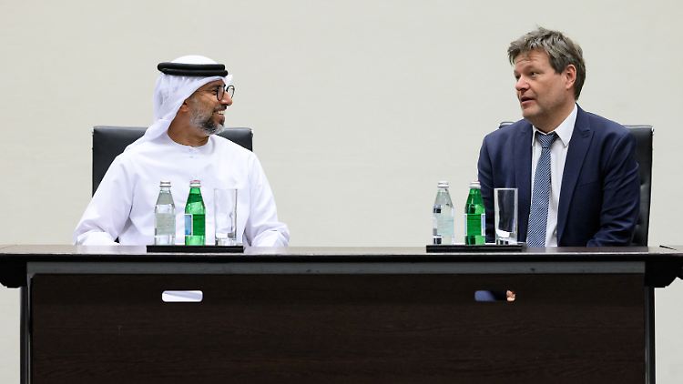 Bundeswirtschaftsminister Robert Habeck besuchte Katar im März und sprach anschließend von einer Energiepartnerschaft.