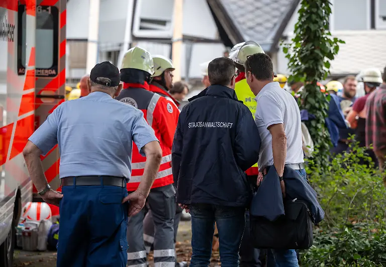 d780b38c2d5723ee03dffcc5e2f5af59