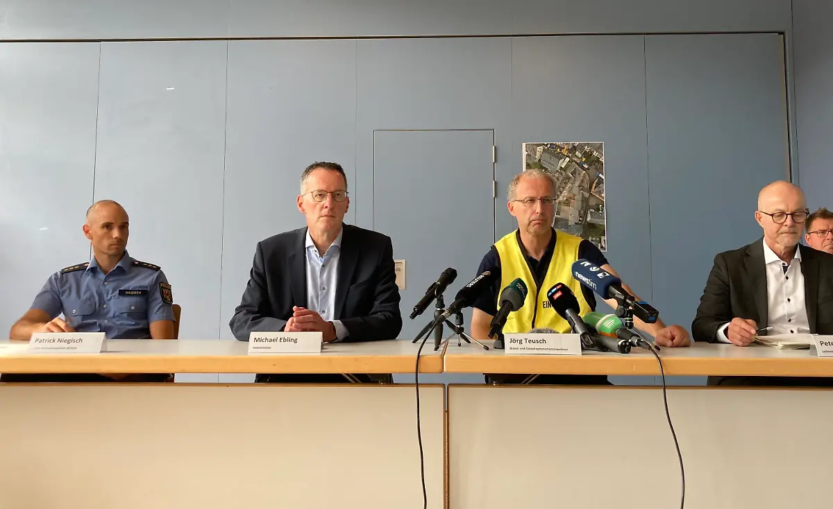 b0b35b1c5b0ba036e068b06c7dea313b