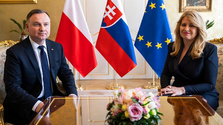 Polens Präsident Andrzej Duda zu Besuch bei seiner slowakischen Amtskollegin Zuzana Caputova.