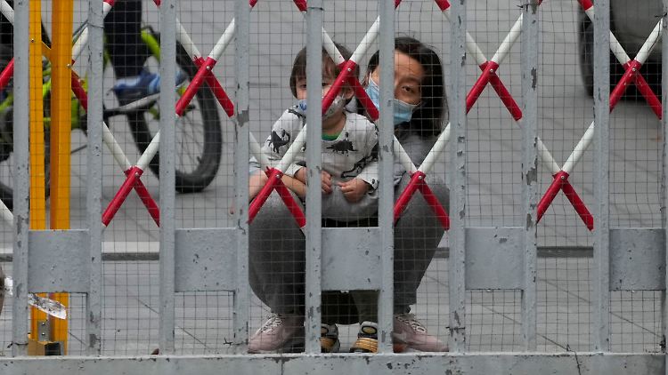 Lockdown in Shanghai - im Umgang mit Omikron setzt China weiterhin auf rigide Eindämmung.